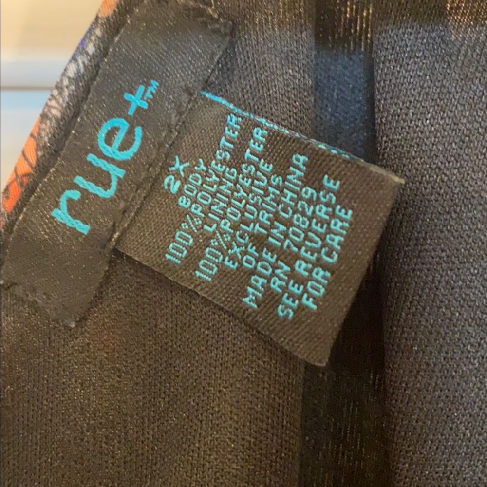 Romper - Picture 3 of 8